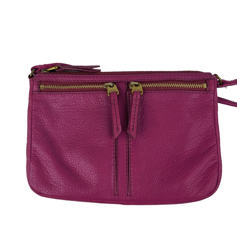 Fossil Erin fuschia colored pebbled leather crossbody bag